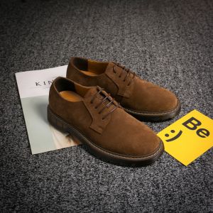 รองเท้าบู๊ทส้นต่ำแบบสวมสำหรับผู้ชาย หนังแท้ ทรงมินิมอล สไตล์ย้อนยุค สไตล์อังกฤษ รองเท้าทำงานแบบสวม รองเท้าบู๊ทสไตล์มาร์ติน