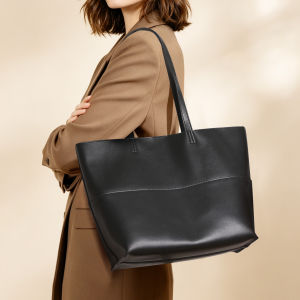 CALYPSO | Large Capacity Minimalist Leather Tote