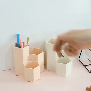 Hexagonal Pen Holder Student Desktop Creative Pen Bucket Plastic Pen Holder Desktop Storage Box