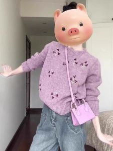 เสื้อสเวตเตอร์ถักแขนยาวคอตั้งสไตล์เกาหลีสำหรับผู้หญิง ฤดูใบไม้ร่วง/ฤดูหนาว ดีไซน์ใหม่ ดีไซน์ปักลาย ขนาดเล็ก เสื้อสเวตเตอร์ถัก