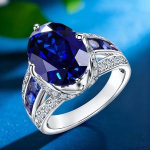 Huitan Silver Color Women Ring Wedding Party Promise Chic Jewelry Inlaid Shiny Oval Blue CZ Proposal Bridal Luxury Accessories