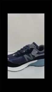 NEW BALANCE 992Sepatu runing pria sepatu olahraga sepatu lari tahan air
