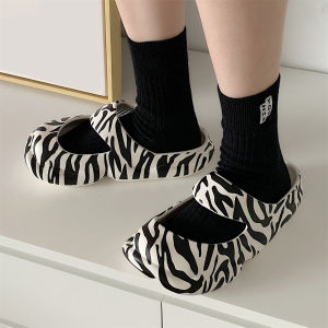 รองเท้าแตะ Mary Jane แถบบาง ผู้หญิง ฤดูร้อน สวมใส่กลางแจ้ง Eva Anti-bau Anti-slipหวาน และรองเท้าแตะลายม้าลายสุดเท่