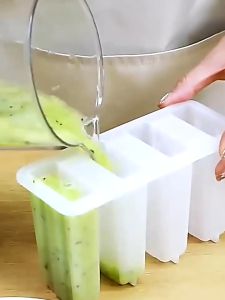 4 Grids/set Popsicle Mold With Lids Food Grade PP DIY Homemade Fruit Juice Ice Pop Maker Mould