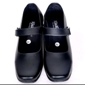 SEPATU SEKOLAH WANITA/SEPATU PANTOFEL WANITA/SEPATU PANTOFEL WANITA PREMIUM/SEPATU PASKIB/SEPATU PASKIBRA WANITA/SEPATU KULIT WANITA/SEPATU KANTOR WANITA/SEPATU WANITA/SEPATU HAK WANITA/SEPATU KERJA