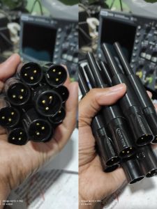 Mic rta Castom ecm8000