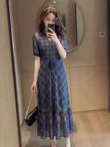 YIKEMAI | V-neck Short Sleeve Waist-tightening French Style Audrey Hepburn Blue Check Dress Plus Size