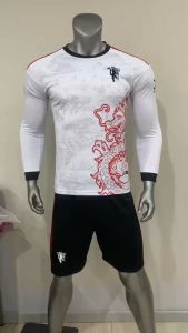 Bộ Quần Áo Bóng Đá MU Trắng Dragon Tay Dài Logo Thêu Thun Lạnh Cao Cấp Thoải Mái Thoáng Mát A1