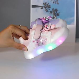 [การจัดส่งในประเทศไทย]น่ารัก Kulomi รูปแบบสาวไฟรองเท้าใหม่ LED เรืองแสงรองเท้าผ้าใบ