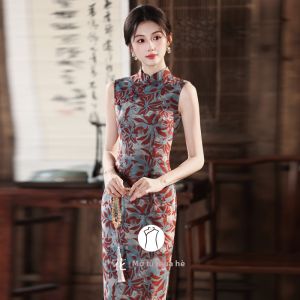 Áo Dài Vintage In Hoa Không Tay