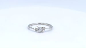 Lucky Gems แหวนเงินแท้ 925 เพชร CZ ชุบโรเดียม แหวนดอกไม้ LKM592