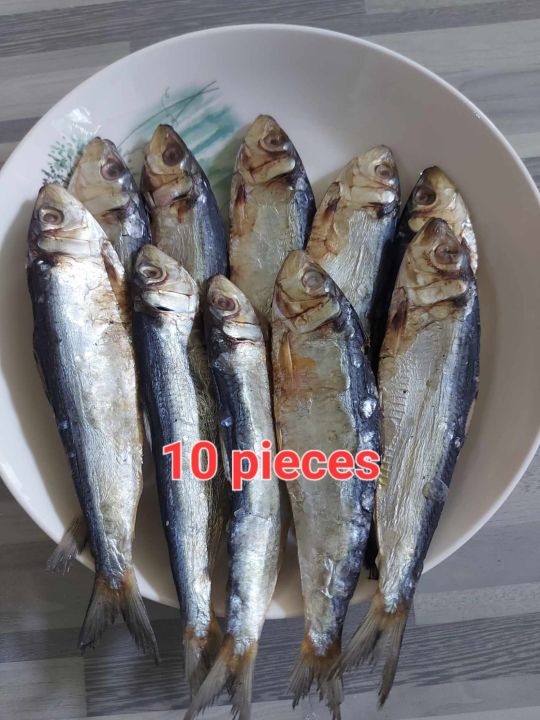 200 grams tamban dried salted fish. pm kung wala na stock /ปลาหลังเขียว ...