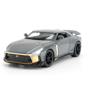 1:32 Scale Nissan GTR 50Alloy Car Model Diecast Car Sound Light Car Lovers Collection Kids Birthday Gift Metal Boys Toys
