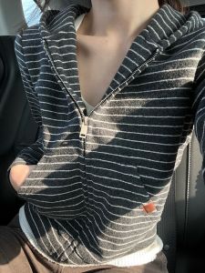 เสื้อแจ็คเก็ตฮู้ดมีซิปลายทางสไตล์ย้อนยุคสำหรับผู้หญิงในฤดูหนาว เสื้อคลุมกันหนาวแบบหลวมๆ ทรงเข้ารูป สไตล์เกาหลี แขนยาว ปกติ