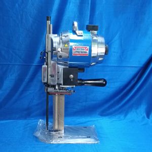 8 WESTMAN Cloth Cutting Machine (750 WATTS)