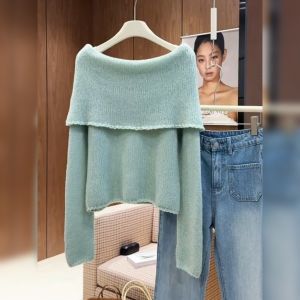 YUFUQING | Flattering Sweater Green Off-Shoulder Long Sleeve 2025 Autumn Winter