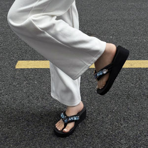 XMISTUO | Elevating Anti-Slip Beach Holiday Rhinestone Thick Sole Flip Flop