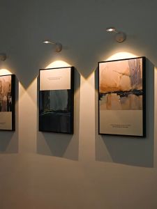 Lampu Lukisan Dinding Spot Light Sensor Gerak LED Wireless Dekorasi