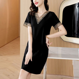 ชุดเดรสสั้นสไตล์ฝรั่งเศส ทรงเอ แขนสั้น คอวี กระโปรงทรงเอ เดรสยาวปานกลาง แขนสั้น ฤดูร้อน 2024 เดรสสั้นสไตล์ฮิปสเตอร์