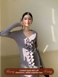 XXNING | Bộ Đồ Nữ Hai Mảnh Len Mùa Thu Viền Ren Pháp