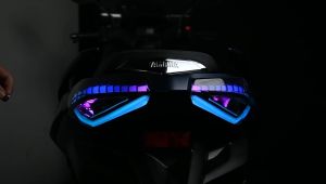 LAMPU STOP X MAX 300 250 NEW YAMAH STOPLAMP RGB TRAIL LIGHT XMAX V2 LED TAIL BELAKANG XMAX250 RGB TAIL LIGHT MATA GABAN RAINBOW LED TAILLAMP