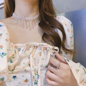 Elegant Pearl Crystal Choker Necklace Bridal Gown Fairy Tale Design Tassel Pendant Womens Fashion Jewelry Alloy Clasp