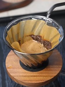 100PCS Coffee Paper Filters Hand-Poured Drip Brown Paper Filter New Coffee Filters Tea Coffee