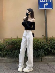 กางเกงยีนส์ทรงหลวมเอวสูงขาบานทรงตรงสีขาวสำหรับผู้หญิง ฤดูใบไม้ร่วง/ฤดูหนาว กางเกงขายาวทรงตรง กางเกงขายาวทรงตรง