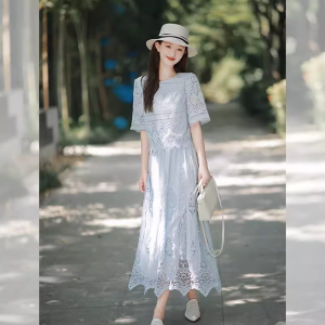 QFN | Sweet And Fresh Lace Blue Two-piece Dress