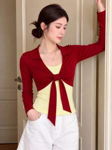 Áo Thun Nữ Tay Dài Phối Nơ Dáng Lửng Kèm Áo Hai Dây Chấm Bi Freesize 35kg-55kg