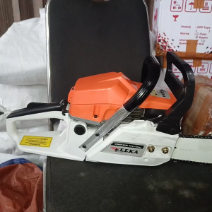 Chain Saw 22in ELLKA/Yukido Mesin Gergaji Kayu Chain Saw 22 inch Chainsaw 2 Tak Bensin Campur ED-5800 Full Set