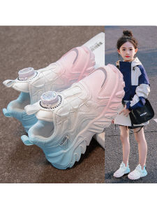 รองเท้ากีฬาผู้หญิง ทรงหัวมน ด้านบนเป็นตาข่าย พื้นนุ่ม ทรงหัวมน สำหรับเด็กผู้หญิง ฤดูใบไม้ผลิ 2025 รองเท้าเด็กแบบหมุนปุ่ม