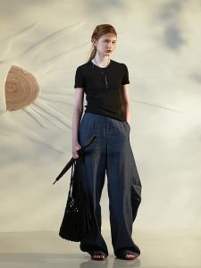 Regular Shoulder Fitted T-shirt