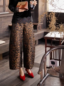 MANMI | Quần Capri Rộng In Đầm Báo Thời Trang Thu