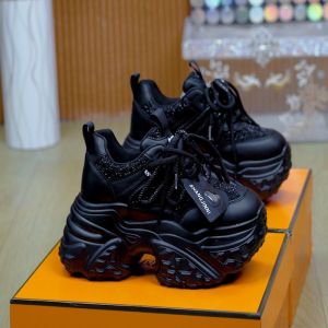 Height-Boosting Midsole Leather Casual Shoes