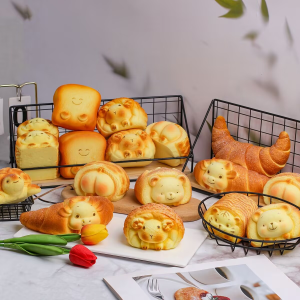 1PCS Cartoon Slow Rebound Simulation Pinch Cute Turtle Croissant Decompression Model Props Home Decoration Ornaments