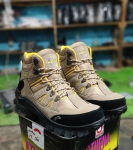 SEPATU SAPETY BOOTS PRIA ARMOR TERLARIS SOL KARET