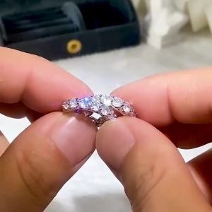 Huitan High Quality Cubic Zirconia Women Hoop Earrings Stylish Accessories Party Daily Wearable Fashion Jewelry Drop Ship