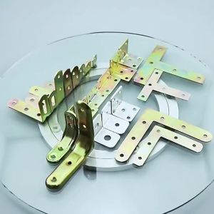 Understanding & Using Steel Flat Angle Brackets