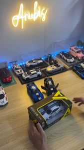 Mô Hình Xe Ôtô Kim Loại 1/24 Siêu Xe FORD MUSTANG SHELBY GT500 Dùng Để Trưng Bày Bàn Làm Việc Làm Đồ Chơi Trẻ Em