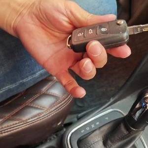 Silicone Car Key Cover Case for Volkswagen Polo Passat B5 Golf 4 5 6 Tiguan Golf Crossfox Plus EOS Scirocco Beetle Interior Acc.