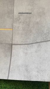 Wallpaper Dinding Premium Simple Semen Acian List Gold Silver Coklat Abu Kotak Industrial Modern