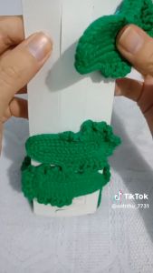 Kẹp tóc lá bắp cải kẹp tóc lá cải thảo bằng len 7cm | Froid handmade
