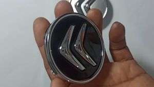 Ốp chụp (Logo) mâm (Lazang) cho xe Citroen (đường kính 60mm). Chất liệu nhựa ABS cao cấp. 2 màu Đen và Bạc. Citroen60
