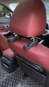 Móc treo vật dụng ô tô đa năng có kẹp điện thoại