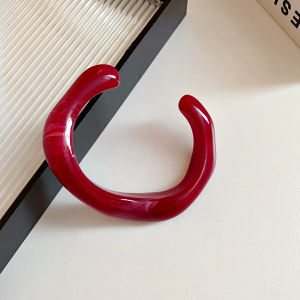 Dopamine Wavy-shape Acrylic Resin Chunky Bangles for Women Irregular Goth Geometric Smudging Cuff Bracelets Charms Jewelry M1