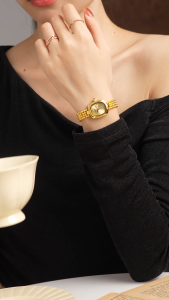 REBIRTH Jam Tangan Wanita Elegan Mode Antik Persegi Tali Paduan Jam Tangan Gadis Kecil COD