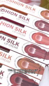 Lakerain Velvet Matte Lip Cream | Long-Lasting Non-Transfer Cushion Applicator-Lightweight