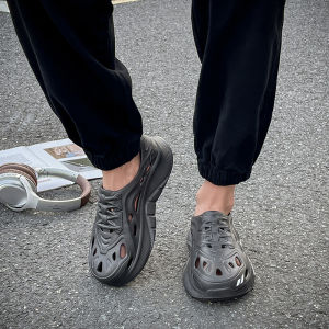 Summer Anti-Slip Couple Slippers for Men And Women Hollow Covered Toe Indoor Outdoor Casual Thick Bottom Sandals for Home Use