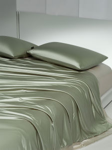 Summer Cool Sensation High-End Ice Silk Soft Summer Quilt Washable Air Conditioning Quilt 21% Mulberry Silk Story Brand